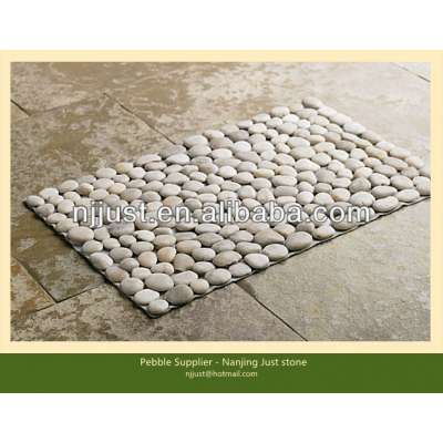 Hot selling rectangle white river pebble stone door mat